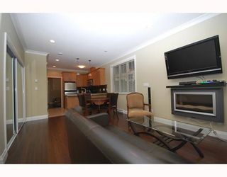 Photo 6: 126 5588 PATTERSON Avenue in Burnaby: Metrotown Townhouse for sale in "DECORUS" (Burnaby South)  : MLS®# V797430