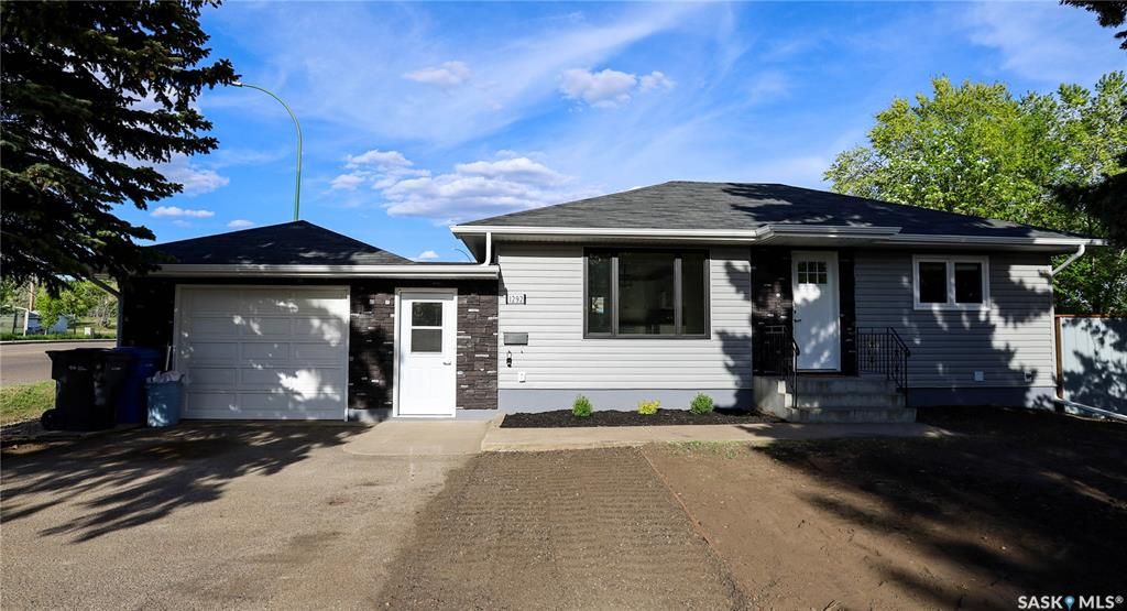 Main Photo: 1292 113th Street in North Battleford: Deanscroft Residential for sale : MLS®# SK898367