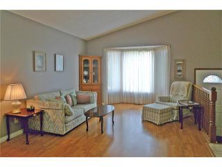 Photo 9: 284 CEDARDALE Place SW in Calgary: Cedarbrae House for sale : MLS®# C4119555