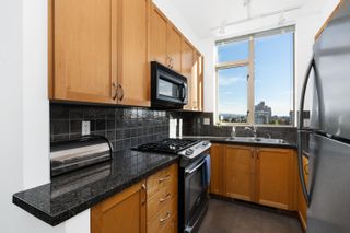 Photo 11: PH5 1316 W 11TH Avenue in Vancouver: Fairview VW Condo for sale in "The Compton" (Vancouver West)  : MLS®# R2780968