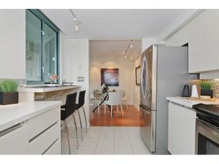 Photo 8: 302 789 JERVIS Street in Vancouver: West End VW Condo for sale in "Jervis Court" (Vancouver West)  : MLS®# R2574360