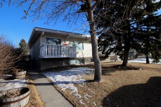Photo 3: 7532 Huntridge Crescent NE in Calgary: Huntington Hills Full Duplex for sale : MLS®# A2020400