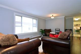 Photo 3: 104 1378 GEORGE Street: White Rock Condo for sale in "FRANKLIN PLACE" (South Surrey White Rock)  : MLS®# R2371327