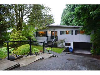 Photo 1: 2237 HYANNIS Drive in North Vancouver: Blueridge NV House for sale in "BLUERIDGE" : MLS®# V1030000