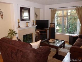 Photo 2: 902 288 Eltham Rd in VICTORIA: VR View Royal Row/Townhouse for sale (View Royal)  : MLS®# 654891