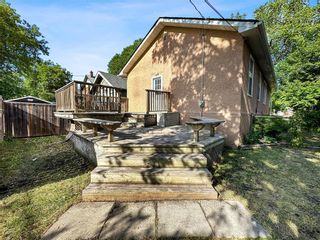 Photo 27: 301 Beaverbrook Street in Winnipeg: House for sale : MLS®# 202324786