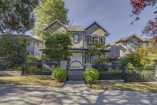 Photo 1: 3468 WORTHINGTON Drive in Vancouver: Renfrew Heights House for sale (Vancouver East)  : MLS®# R2386809