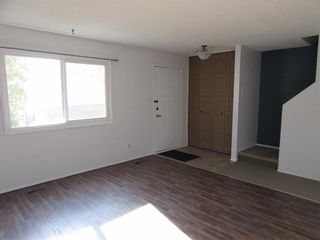 Photo 4: D 1240 Molson Street in Winnipeg: East Kildonan Residential for sale (3E)  : MLS®# 202105578