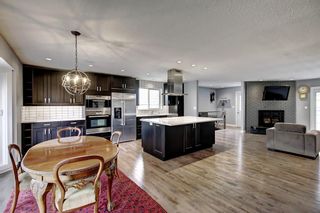 Photo 6: 316 SILVER HILL WY NW in Calgary: Silver Springs House for sale : MLS®# C4265263
