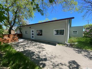 Photo 1: 121 Boundary Avenue North in Fort Qu'Appelle: Commercial for sale : MLS®# SK932797