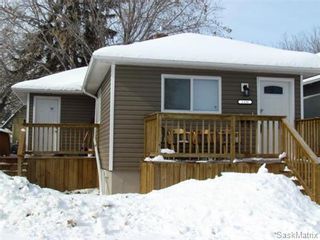 Photo 1: 1326 MCTAVISH Street in Regina: Washington Park Single Family Dwelling for sale (Regina Area 03)  : MLS®# 490356