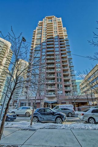Main Photo: 2105 650 10 Street SW in Calgary: Downtown West End Apartment for sale : MLS®# A2032171