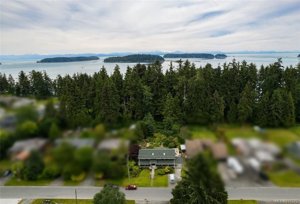 Main Photo: 5895 Beaver Harbour Rd in Port Hardy: NI Port Hardy House for sale (North Island)  : MLS®# 911672