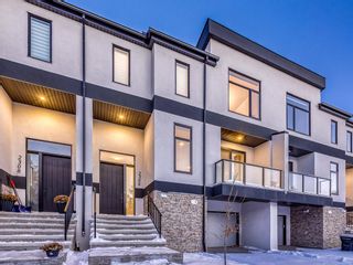 Main Photo: 2304 5 Street NW in Calgary: Mount Pleasant Row/Townhouse for sale : MLS®# A2023100