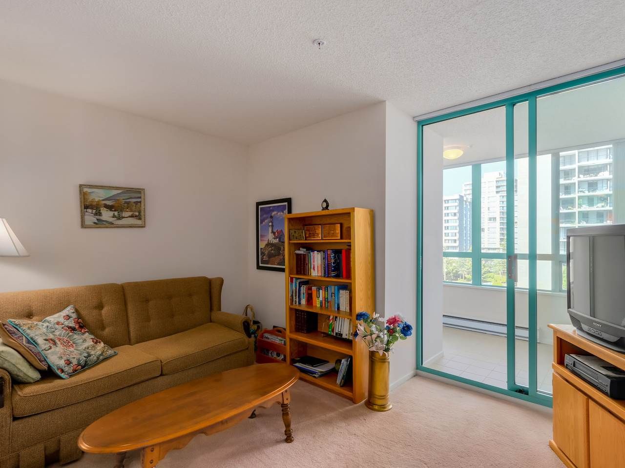 Photo 13: Photos: 403 728 PRINCESS Street in New Westminster: Uptown NW Condo for sale : MLS®# R2061685