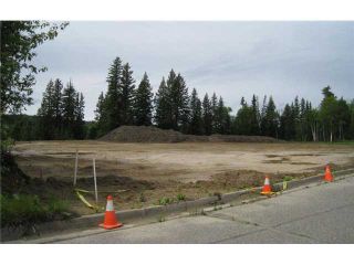 Photo 3: 9543 9565 ANZAC Crescent in PRINCE GEORGE: Danson Commercial for sale (PG City South East (Zone 75))  : MLS®# N4504878