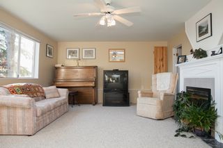 Photo 12: 4841 SKYLINE Drive in North Vancouver: Canyon Heights NV Home for sale ()  : MLS®# V1121637