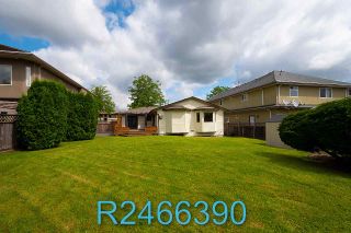 Photo 25: 13524 87B Avenue in Surrey: Queen Mary Park Surrey House for sale : MLS®# R2466390