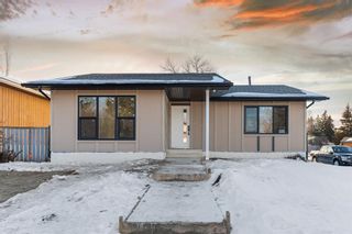 Photo 2: 135 Midridge Close SE in Calgary: Midnapore Detached for sale : MLS®# A2020566