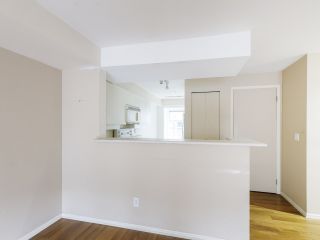 Photo 7: 3 2368 LAUREL Street in Vancouver: Fairview VW Townhouse for sale in "Spinnaker West" (Vancouver West)  : MLS®# R2524045