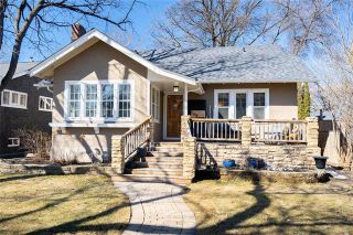 Photo 1: 109 Campbell Street in Winnipeg: River Heights North Residential for sale (1C)  : MLS®# 1909086