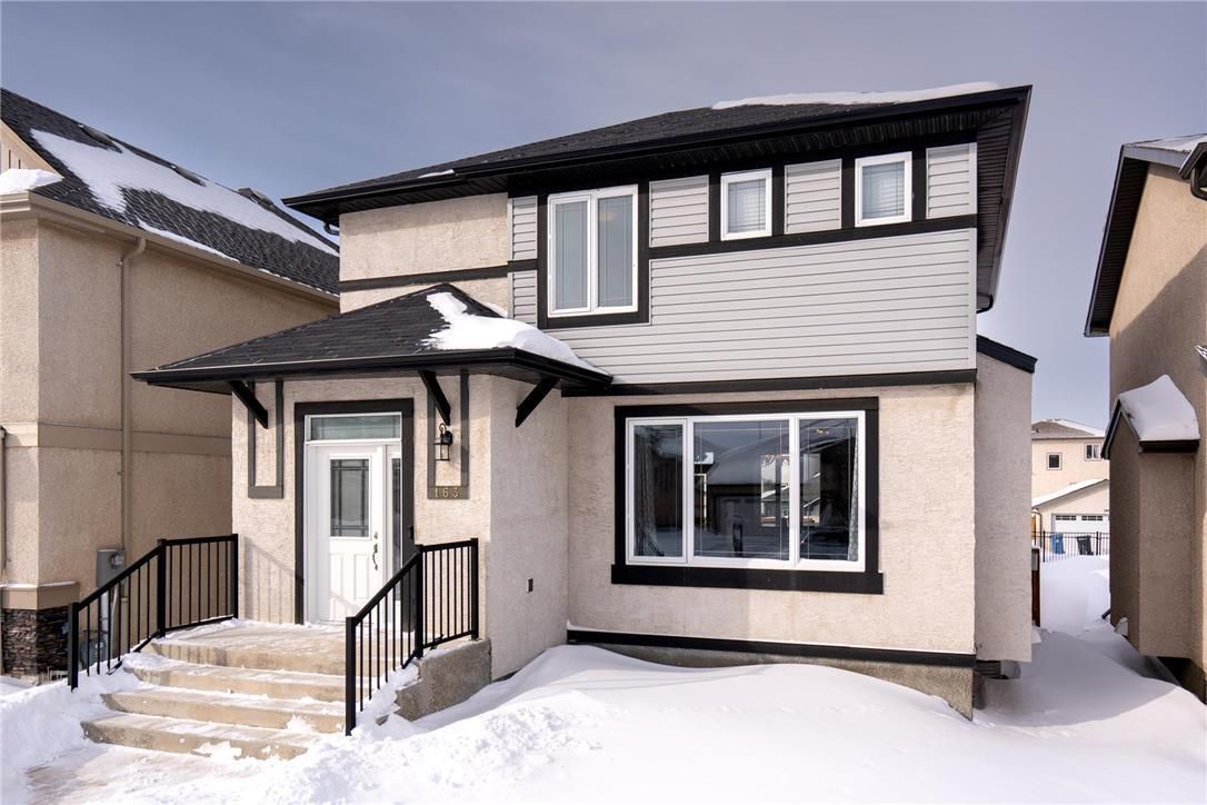 Main Photo: Move In Ready 2 Storey in Winnipeg: 1R House for sale (Bridgwater Lakes) 
