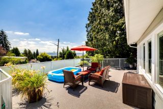 Photo 10: 354 SEAFORTH Crescent in Coquitlam: Central Coquitlam House for sale : MLS®# R2725173