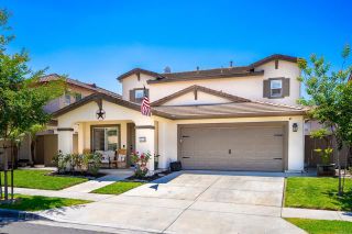 Main Photo: House for sale : 4 bedrooms : 1615 Applegate Street in Chula Vista