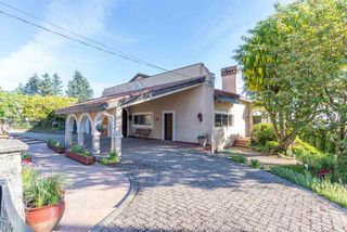Photo 3: 385 MONTERAY Avenue in North Vancouver: Upper Delbrook House for sale : MLS®# R2582994