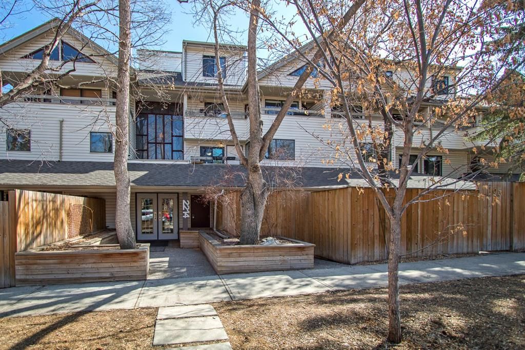 Main Photo: 102 2214 14A Street SW in Calgary: Bankview Apartment for sale : MLS®# A1154641