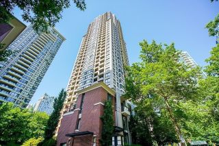 Photo 1: 1405 909 MAINLAND Street in Vancouver: Yaletown Condo for sale (Vancouver West)  : MLS®# R2835847