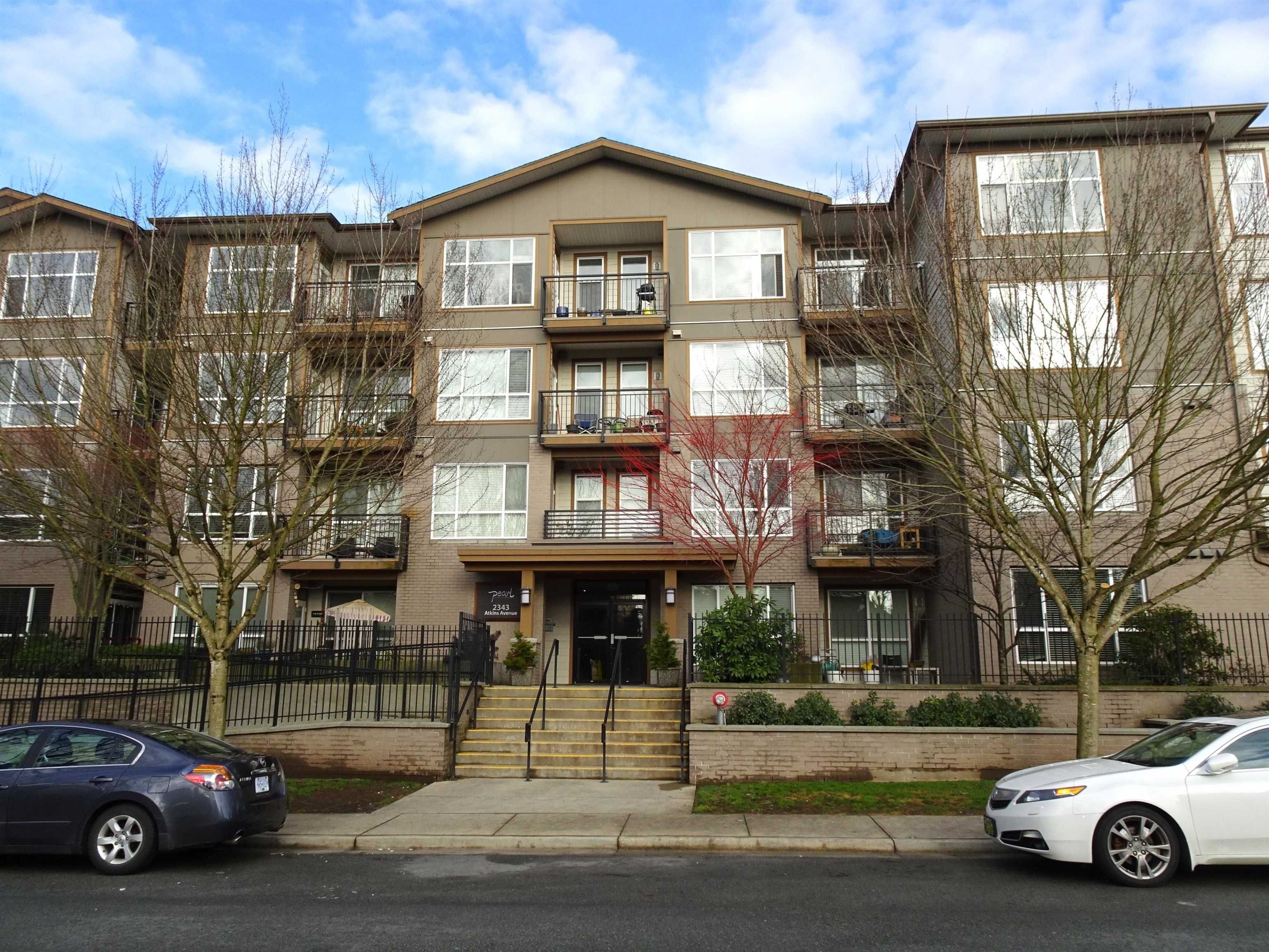 Main Photo: 104 2343 ATKINS Avenue in Port Coquitlam: Central Pt Coquitlam Condo for sale in "The Pearl" : MLS®# R2641547