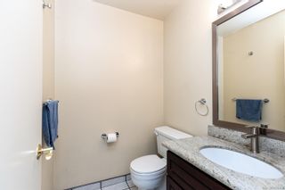 Photo 13: MIRA MESA Condo for sale : 3 bedrooms : 10120 Caminito Volar in San Diego