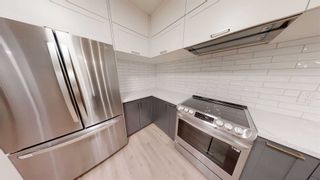 Photo 3: 223 Grandview Way in Toronto: Willowdale East Condo for lease (Toronto C14)  : MLS®# C5827811