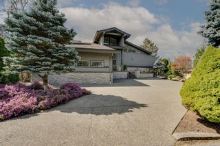 Photo 1: 4369 Wildflower Lane in Saanich: SE Broadmead House for sale (Saanich East)  : MLS®# 959942