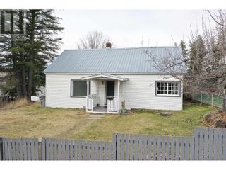 Photo 1: 355 WILSON STREET in Quesnel: House for sale : MLS®# R2869427