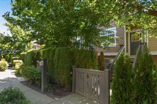 Photo 1: 34 15233 34 Avenue in Surrey: Morgan Creek Townhouse for sale in "SUNDANCE" (South Surrey White Rock)  : MLS®# R2186571