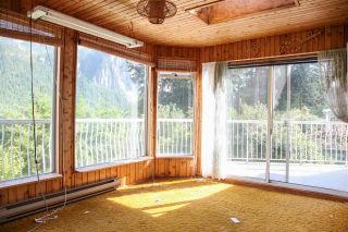 Photo 4: 38290 NORTHRIDGE Drive in Squamish: Hospital Hill House for sale : MLS®# R2285025