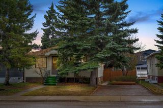 Main Photo: 1711 20 Avenue NW in Calgary: Capitol Hill Detached for sale : MLS®# A2130910