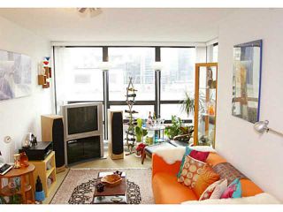 Photo 3: 1827 938 SMITHE Street in Vancouver: Downtown VW Condo for sale in "ELECTRIC AVE" (Vancouver West)  : MLS®# V1040509