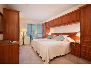 Photo 7: 308 3658 BANFF Court in North Vancouver: Northlands Condo for sale in "CLASSICS" : MLS®# V1000555