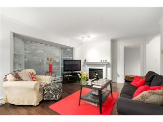 Photo 3: 207 1738 ALBERNI Street in Vancouver: West End VW Condo for sale in "ATRIUM ON THE PARK" (Vancouver West)  : MLS®# V1102014