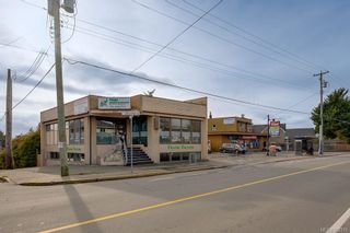 Photo 8: 809-811 Craigflower Rd in Esquimalt: Es Esquimalt Mixed Use for sale : MLS®# 928374