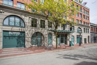 Photo 1: 303 55 ALEXANDER Street in Vancouver: Downtown VE Condo for sale (Vancouver East)  : MLS®# R2369705