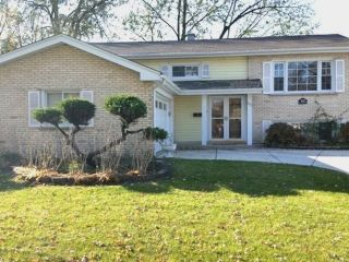 Main Photo: 830 Wisconsin Avenue: Addison Single Family Home for sale ()  : MLS®# 09088576