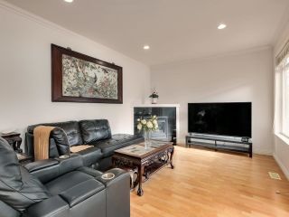 Photo 2: 7xx LEA AVENUE in Coquitlam: Coquitlam West 1/2 Duplex for sale : MLS®# R2653052