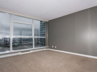 Photo 6: 1504 2225 HOLDOM Avenue in Burnaby: Central BN Condo for sale in "LEGACY TOWERS" (Burnaby North)  : MLS®# V987068