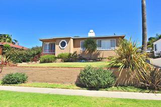 Photo 1: PACIFIC BEACH House for sale : 3 bedrooms : 1528 Beryl St in San Diego
