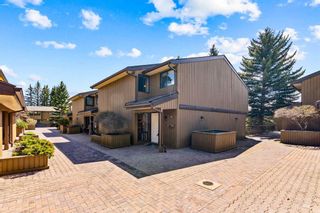 Photo 2: 425 3131 63 Avenue SW in Calgary: Lakeview Row/Townhouse for sale : MLS®# A2131563