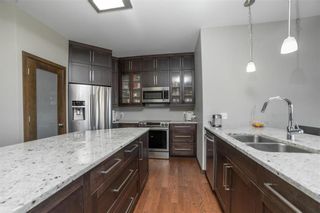 Photo 5: 184 Bridgewood Drive in Winnipeg: Bridgewood Estates Residential for sale (3J)  : MLS®# 202300266
